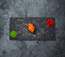 Гункан Спайси с лососем