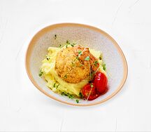 Тефтели по-бретонски с картофельным пюре и мясным соусом