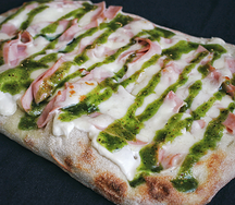 Ветчина с фисташковым песто