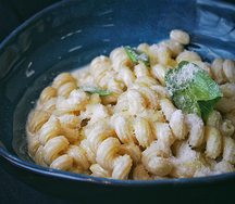 Cырная с грушей и пеканом