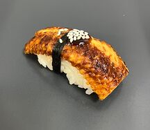 Суши с угрём
