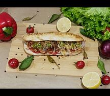 Хот-дог с курицей стандарт на углях