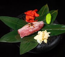 Суши Опалённый Тунец