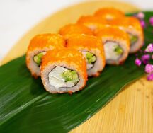 Калифорния с крабом