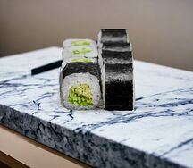 Маки Авокадо