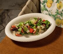 Салат с грушей и сыром горгонзола