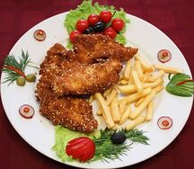 Курица в кунжуте