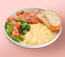 Скрэмбл с беконом