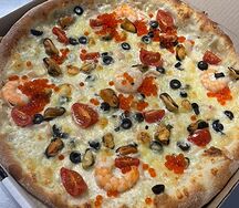 Пицца с морепродуктами 