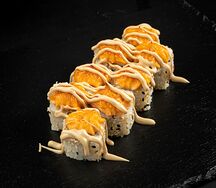 Запечённый ролл с креветкой