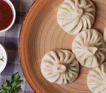 Хинкали с говядиной и свининой