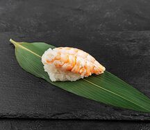 Нигири с креветкой