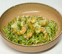 Паста песто с креветками