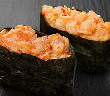 Суши острые с лососем и Суши острые с крабом и креветкой