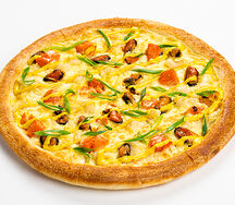 Пицца Морская фирменная