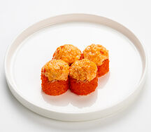 Половинка запеченного ролла Спайси-чикен