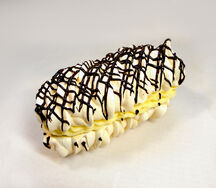 Пирожное Облака с солёной карамелью