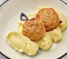 Котлеты из курицы с картофельным пюре