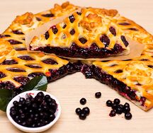 Пирог c черникой