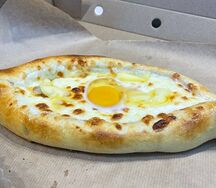 Хачапури по-аджарски 