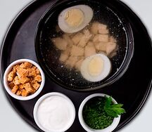 Куриный бульон с сухариками