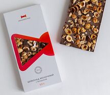 Молочный шоколад с фундуком