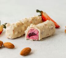 Батончик клубничный