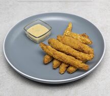 Чикен стрипс с медово-горчичным соусом