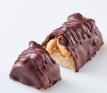 Батончик Сникерс