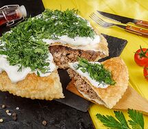 Пирог с говядиной и свининой