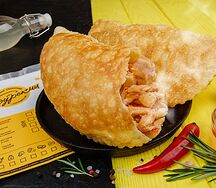 Чебурек с курицей по-азиатски