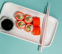 Калифорния с лососем