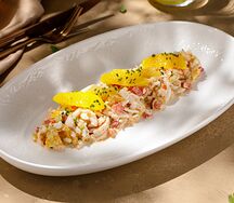 Салат с камчатским крабом и щучьей икрой 