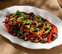 Салат Тбилиси с говядиной