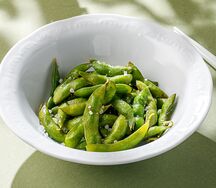 Фасоль эдамамэ с солью