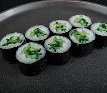 Маки огурец 