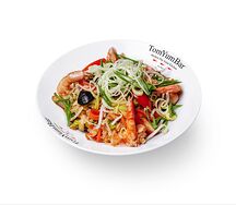 Сборный Wok с креветками
