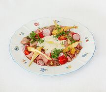 Вителло тоннато с артишоками