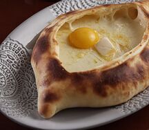 Хачапури по-аджарски