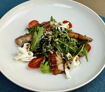 С копченым угрём и сыром страчателла