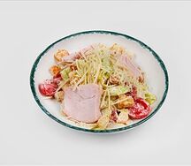 Салат Цезарь с копченой курицей