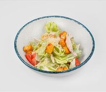 Салат Цезарь с куриным филе