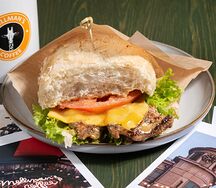 Сэндвич с пастрами