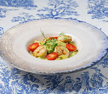 Паста с креветкой и соусом песто