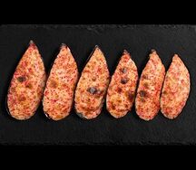 Мидии под соусом пармезан