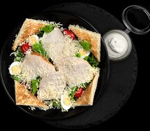 Цезарь с курицей