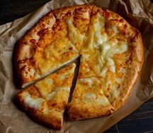 Хачапури 4 сыра