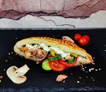 Лепёшки с кебабом 