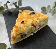 Киш с курицей и грибами