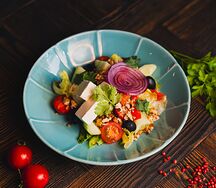 Салат с печеными перцами